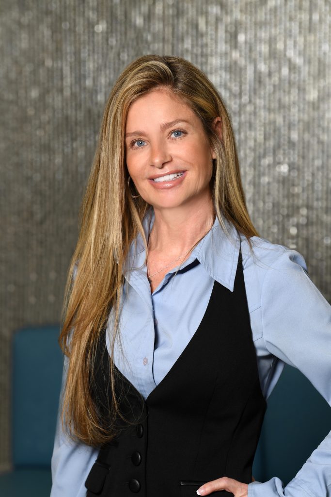 Headshot of Anne Marie Patient Educator